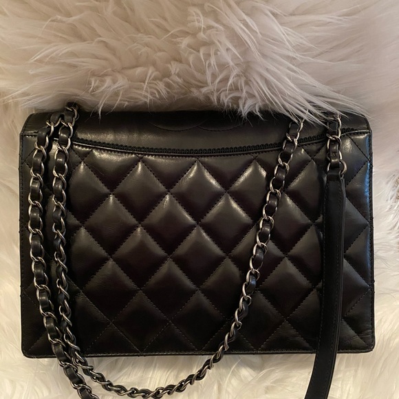 Chanel Black Flap with Snap Closure - Picture 3 of 9